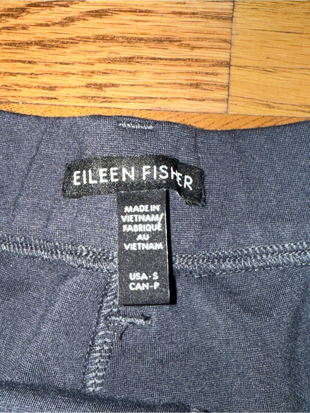 Eileen Fisher. Stretch-Jersey Trouser. Gray. Size Small. - Picture 7 of 10